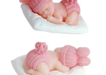 Create Adorable Baby Portrait Crafts with This Versatile Silicone Mold Tool