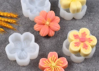 Create Stunning DIY Candles and Soaps with Versatile Silicone Flower Mold